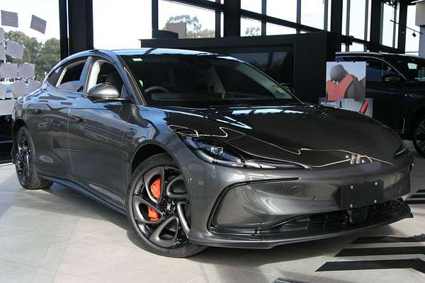 2026 MG IM5 Performance P12L