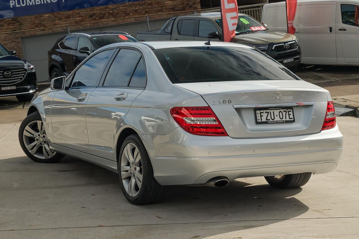 2011 Mercedes-Benz C-Class C200 CGI Classic W204