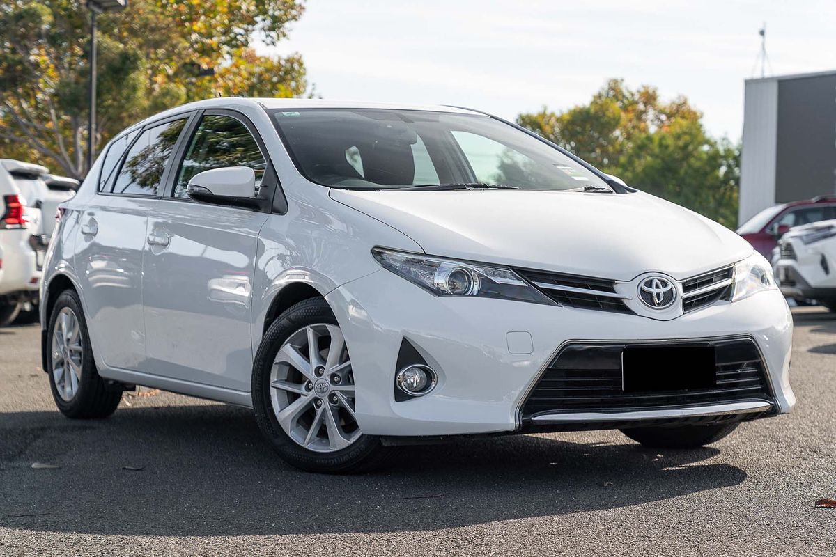 2015 Toyota Corolla Ascent Sport ZRE182R