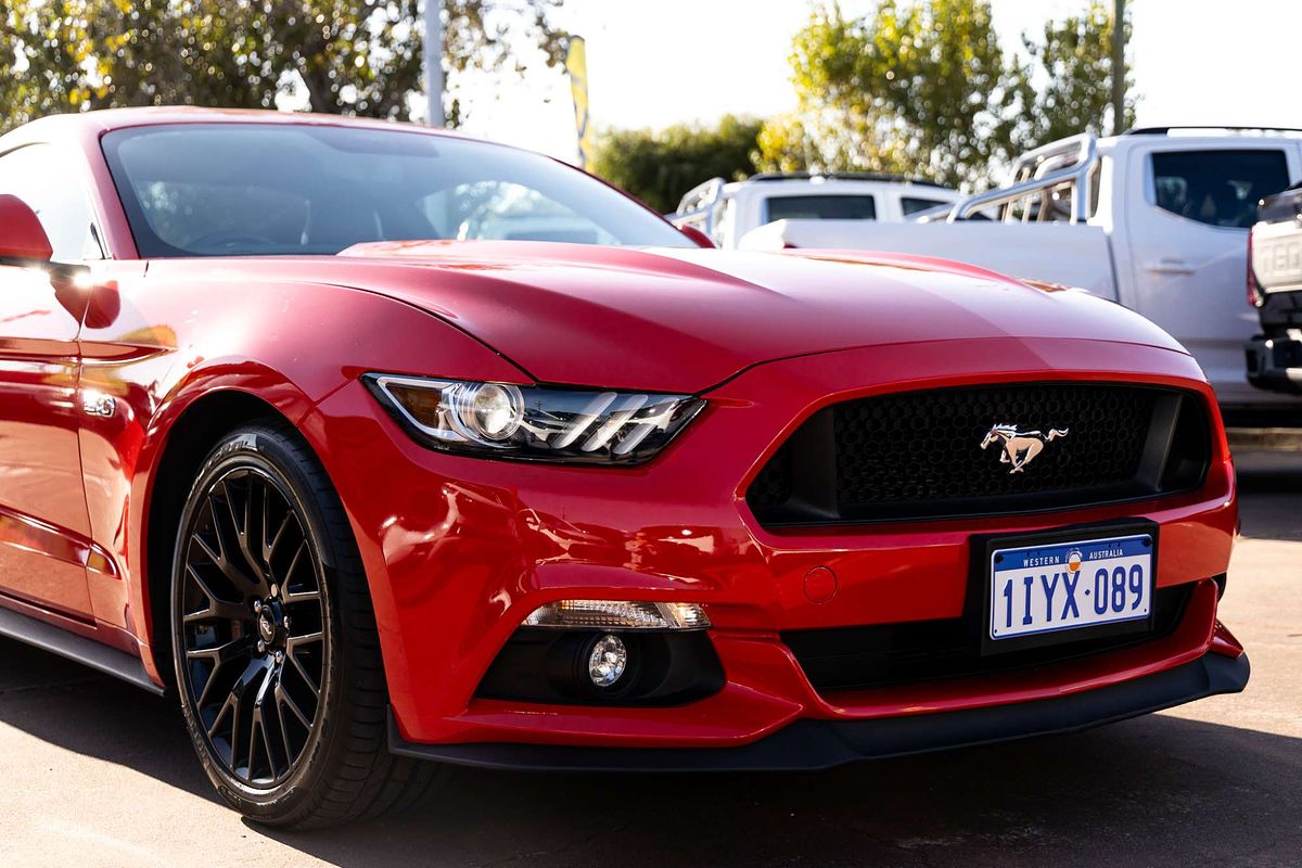 2017 Ford Mustang FASTBACK GT 5.0 V8 FM MY17
