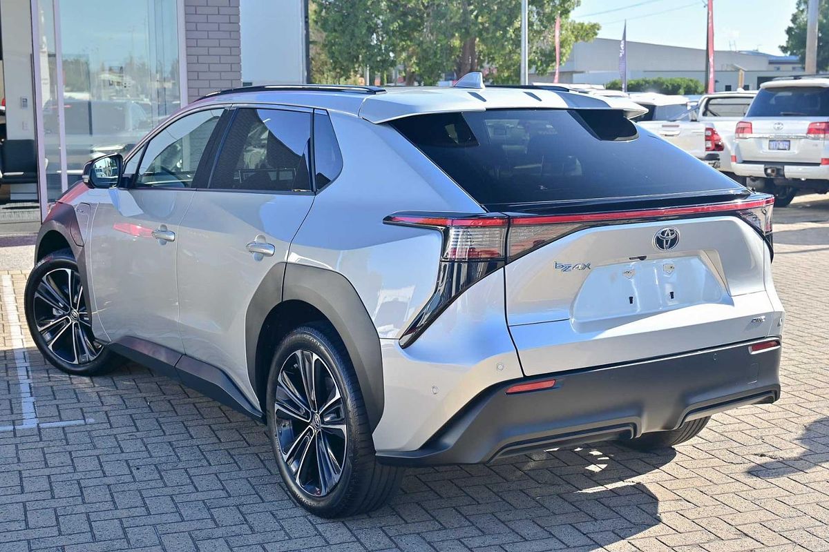 2024 Toyota bZ4X YEAM15R