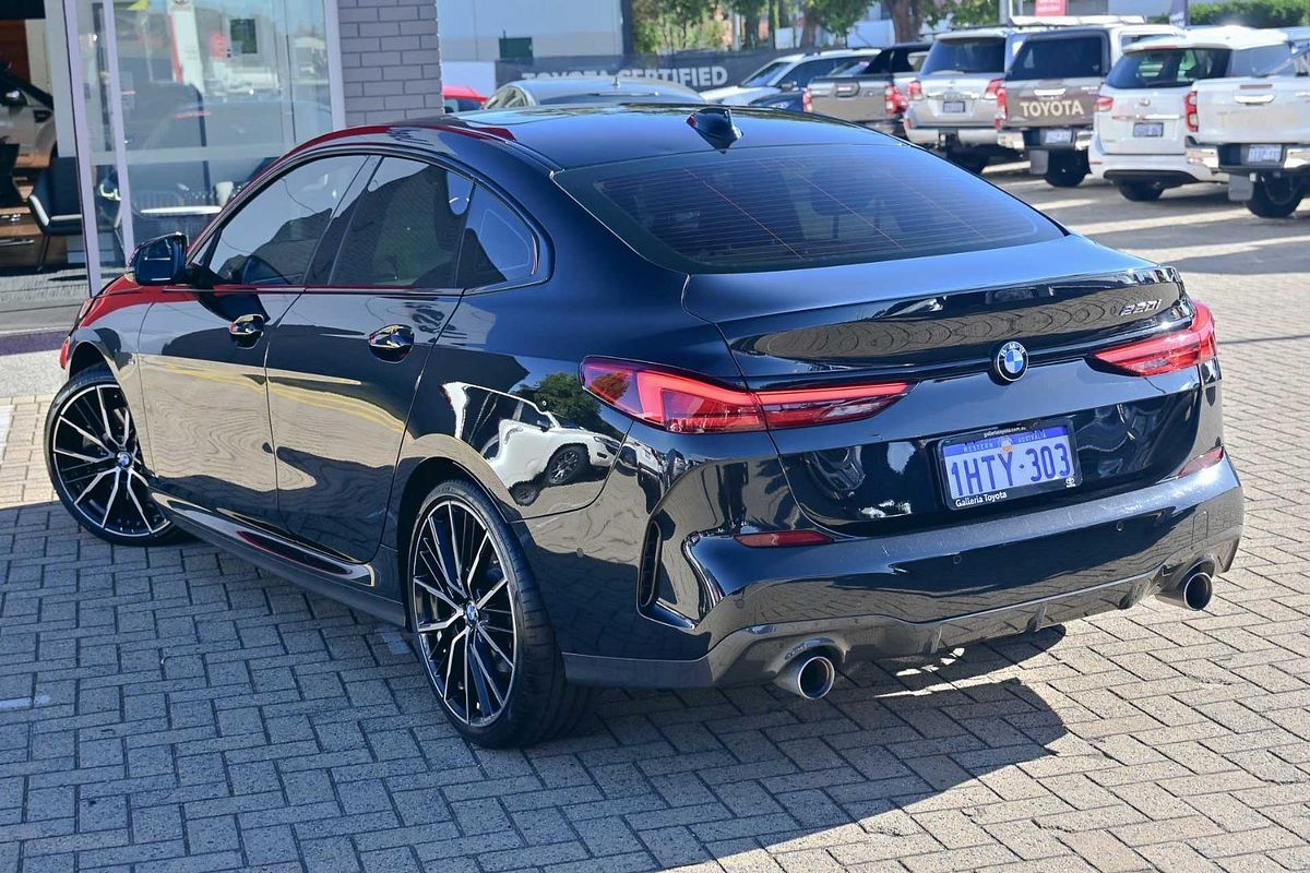 2022 BMW 2 Series 220i M Sport F44