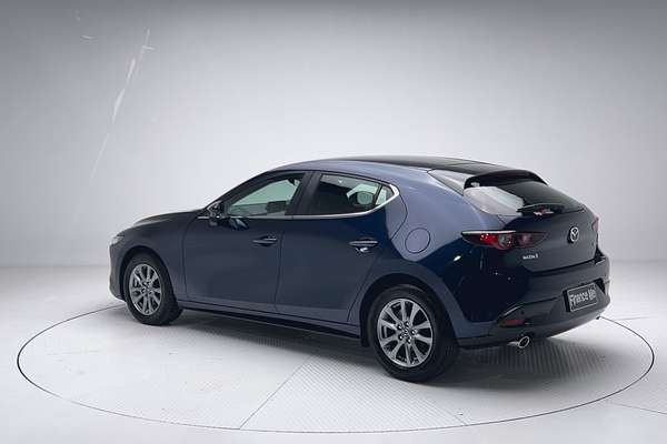 2025 Mazda 3 G20 Pure BP Series thumb-5