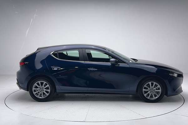 2025 Mazda 3 G20 Pure BP Series thumb-8
