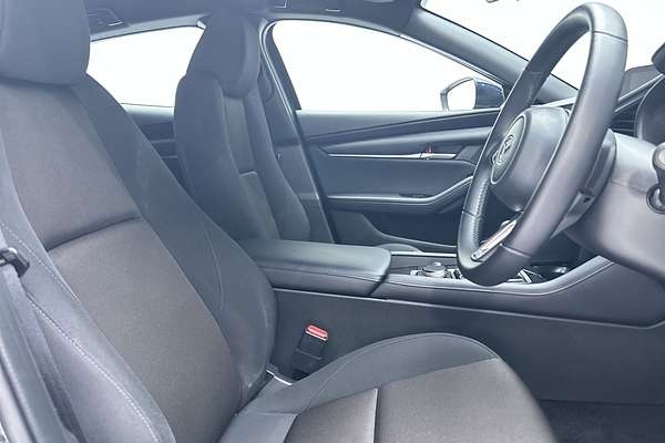 2025 Mazda 3 G20 Pure BP Series thumb-12