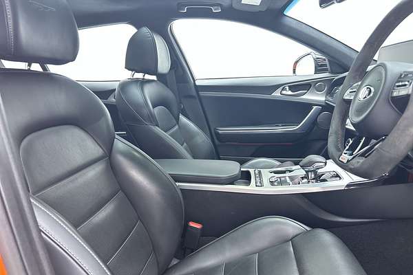 2019 Kia Stinger GT Carbon Edition CK thumb-12