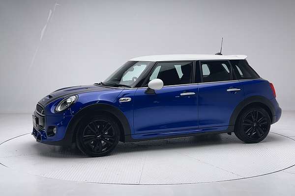 2019 MINI Hatch Cooper S F55 LCI thumb-3