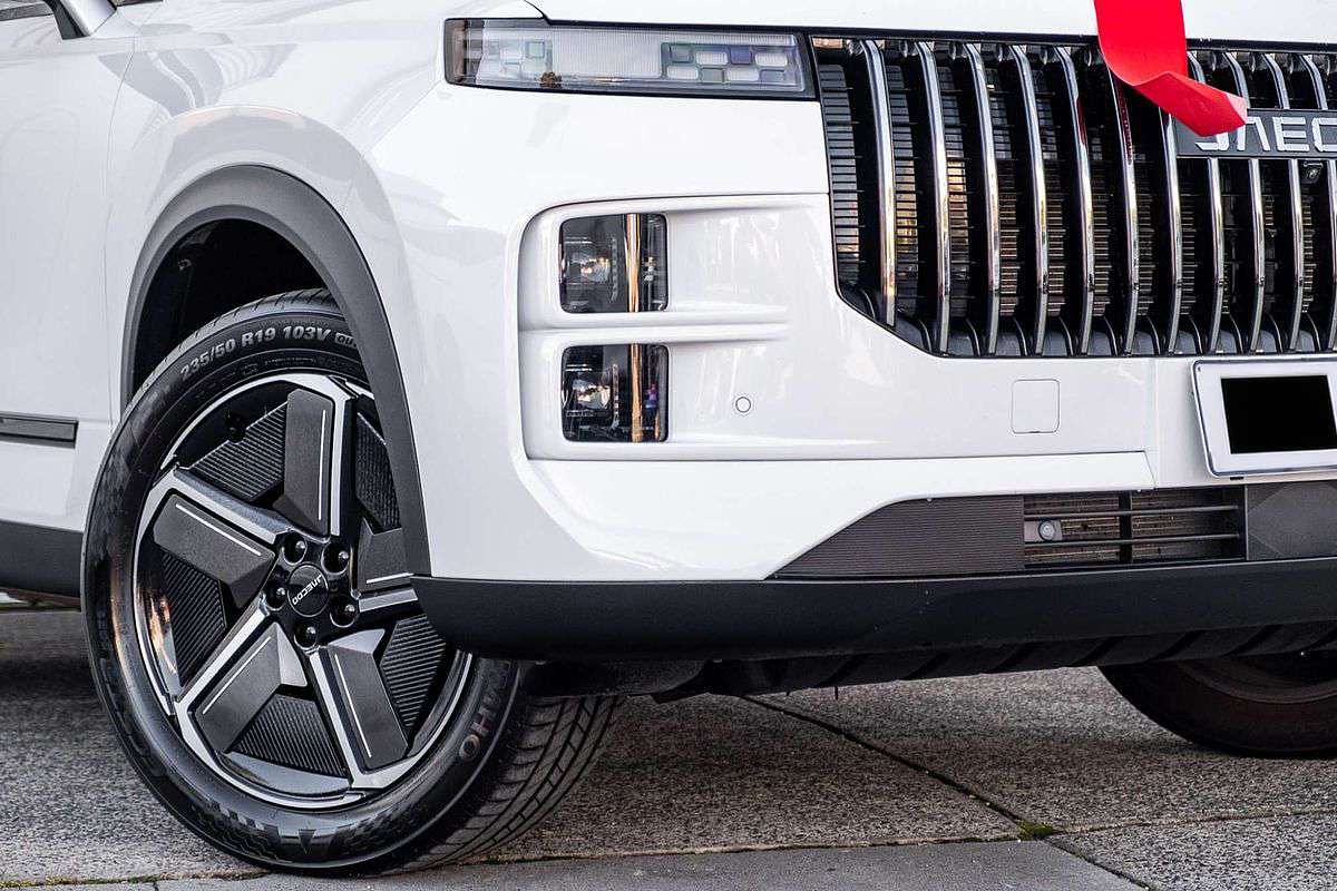 2025 Jaecoo J7 Track