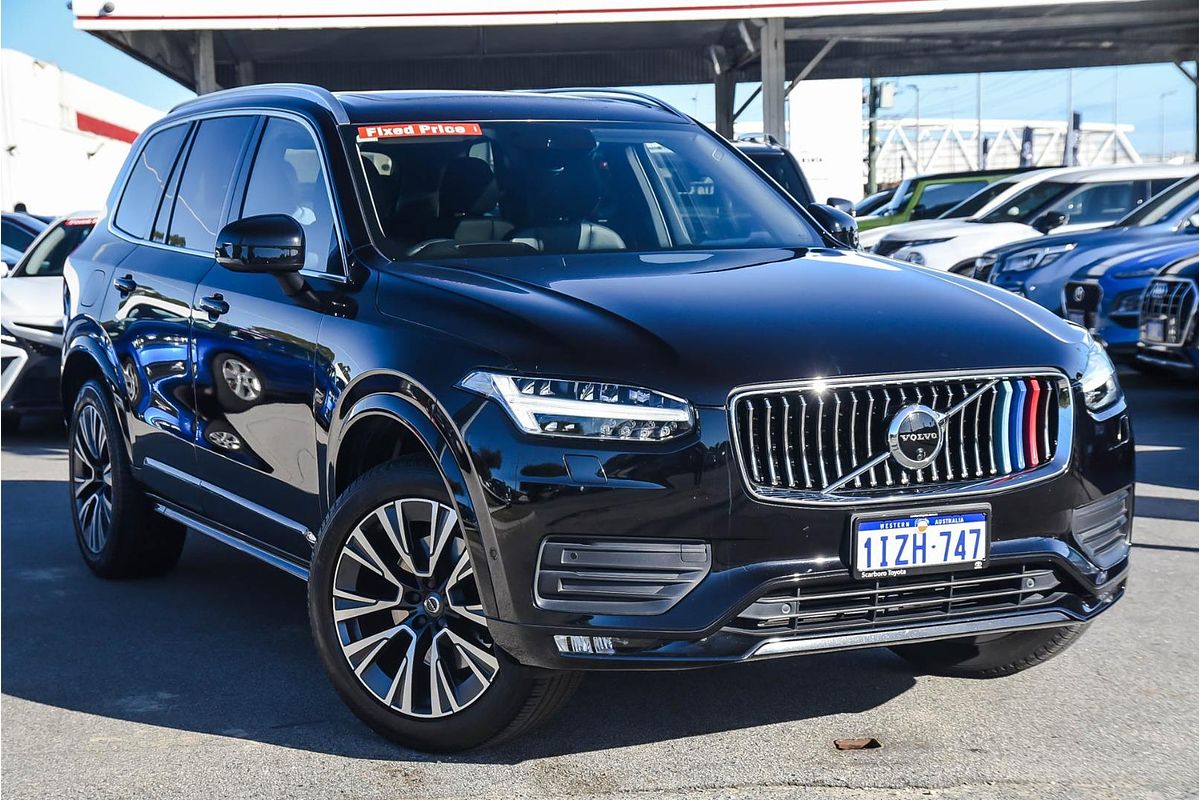 2021 Volvo XC90 T6 Momentum