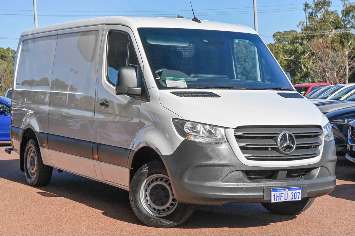 2021 Mercedes-Benz Sprinter 314CDI VS30 MWB Low Roof