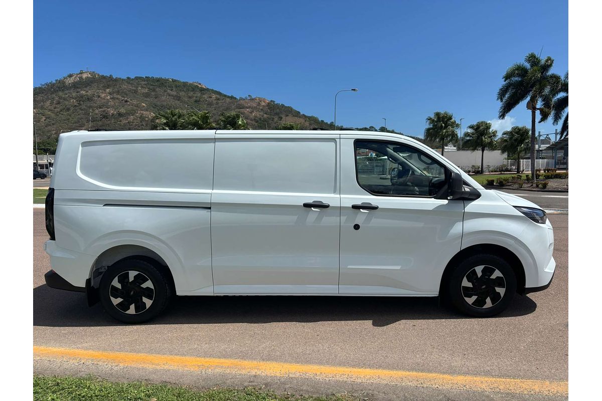 2025 Ford Transit Custom PHEV Trend LWB AV LWB Low Roof
