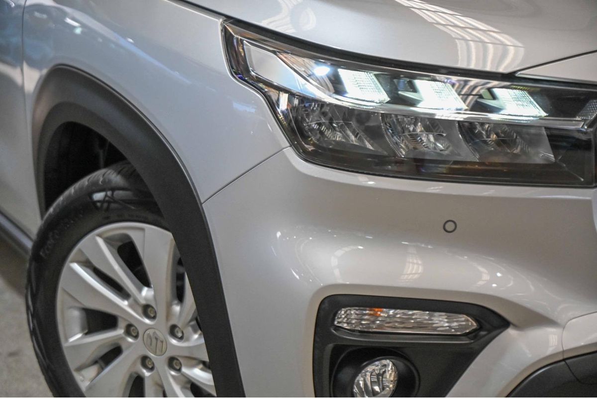 2025 Suzuki S-Cross JYB