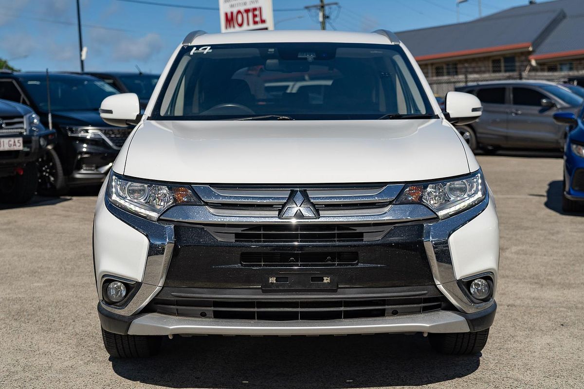2017 Mitsubishi Outlander LS Safety Pack ZK