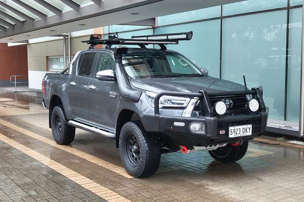 2020 Toyota Hilux SR5 GUN126R 4X4