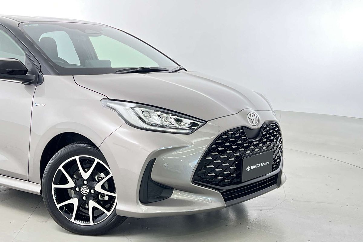 2025 Toyota Yaris ZR Hybrid MXPH10R