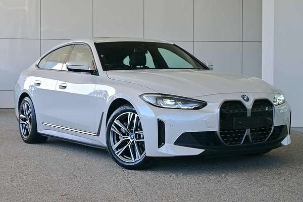 2023 BMW i4 eDrive35 G26