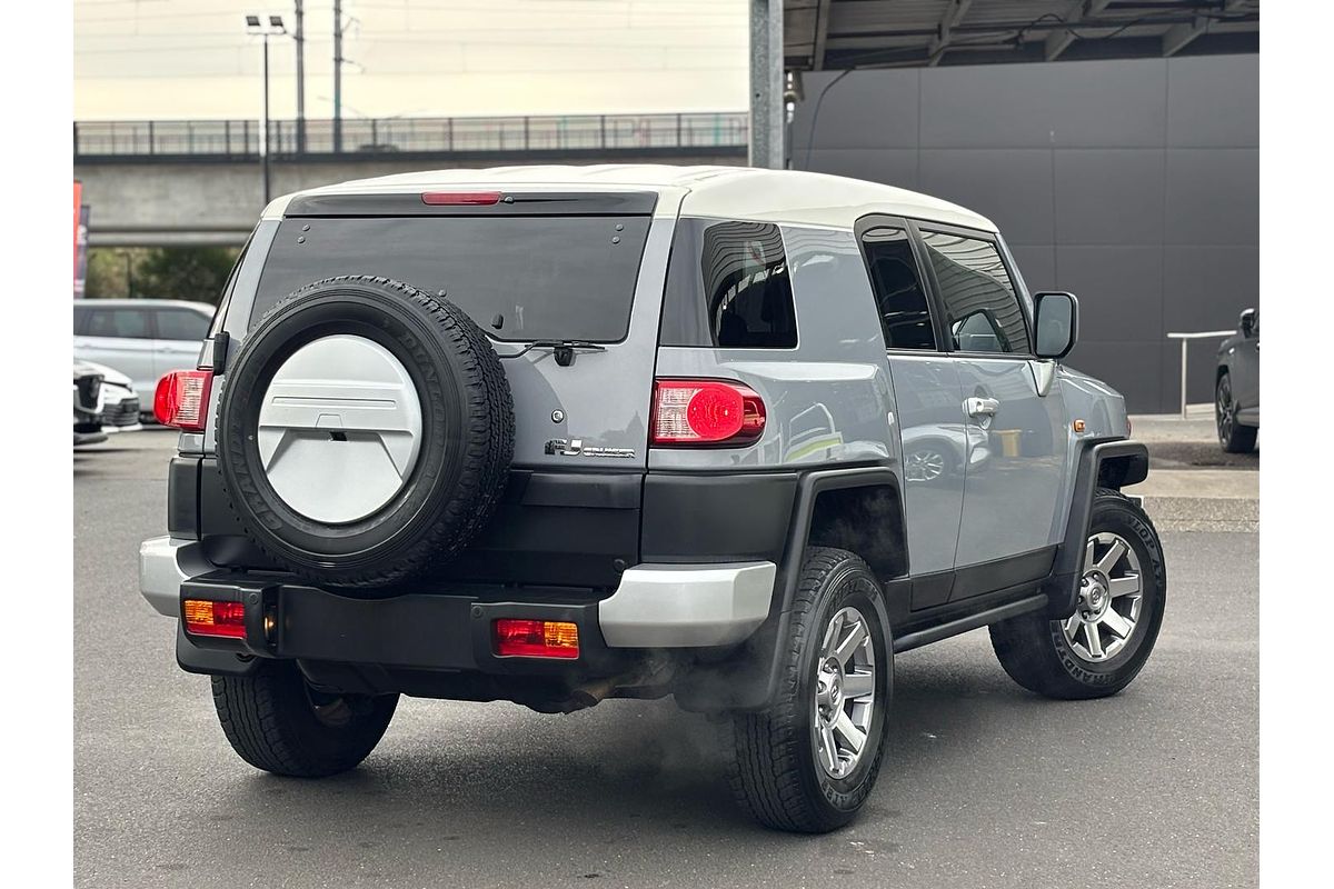 2016 Toyota FJ Cruiser GSJ15R