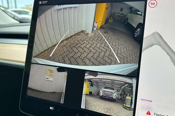 2023 Tesla Model 3 Rear-Wheel Drive thumb-28