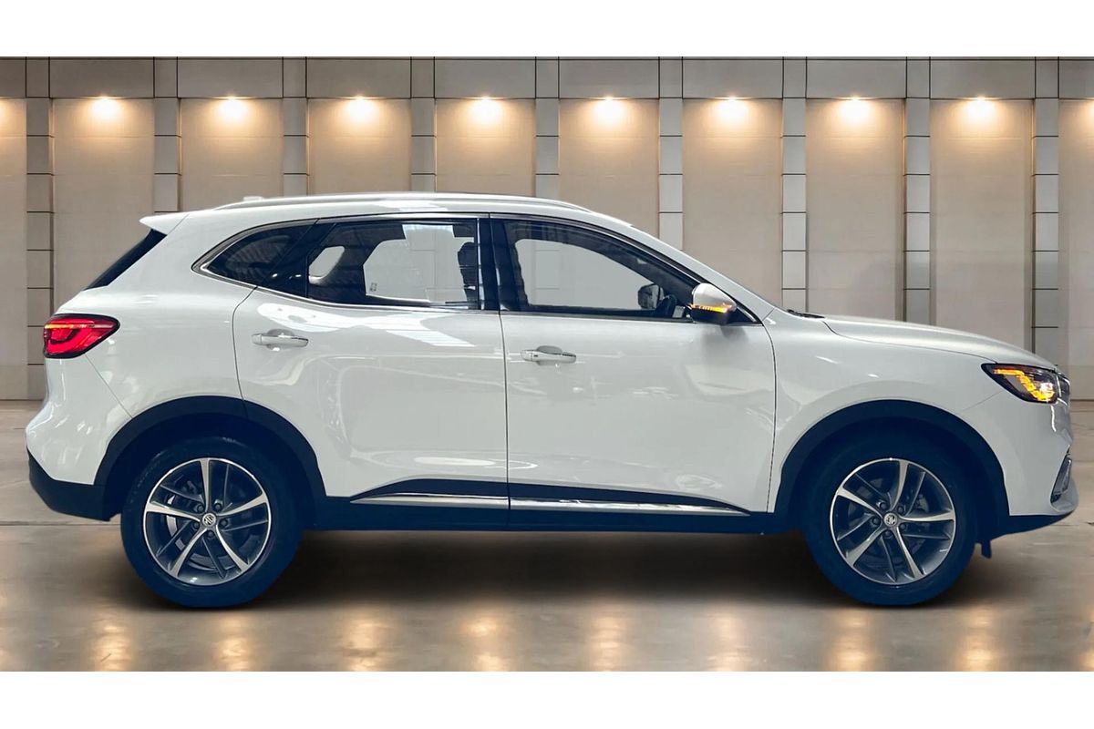 2023 MG HS Excite SAS23