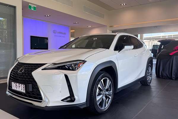 2023 Lexus UX UX300e Sports Luxury KMA10R