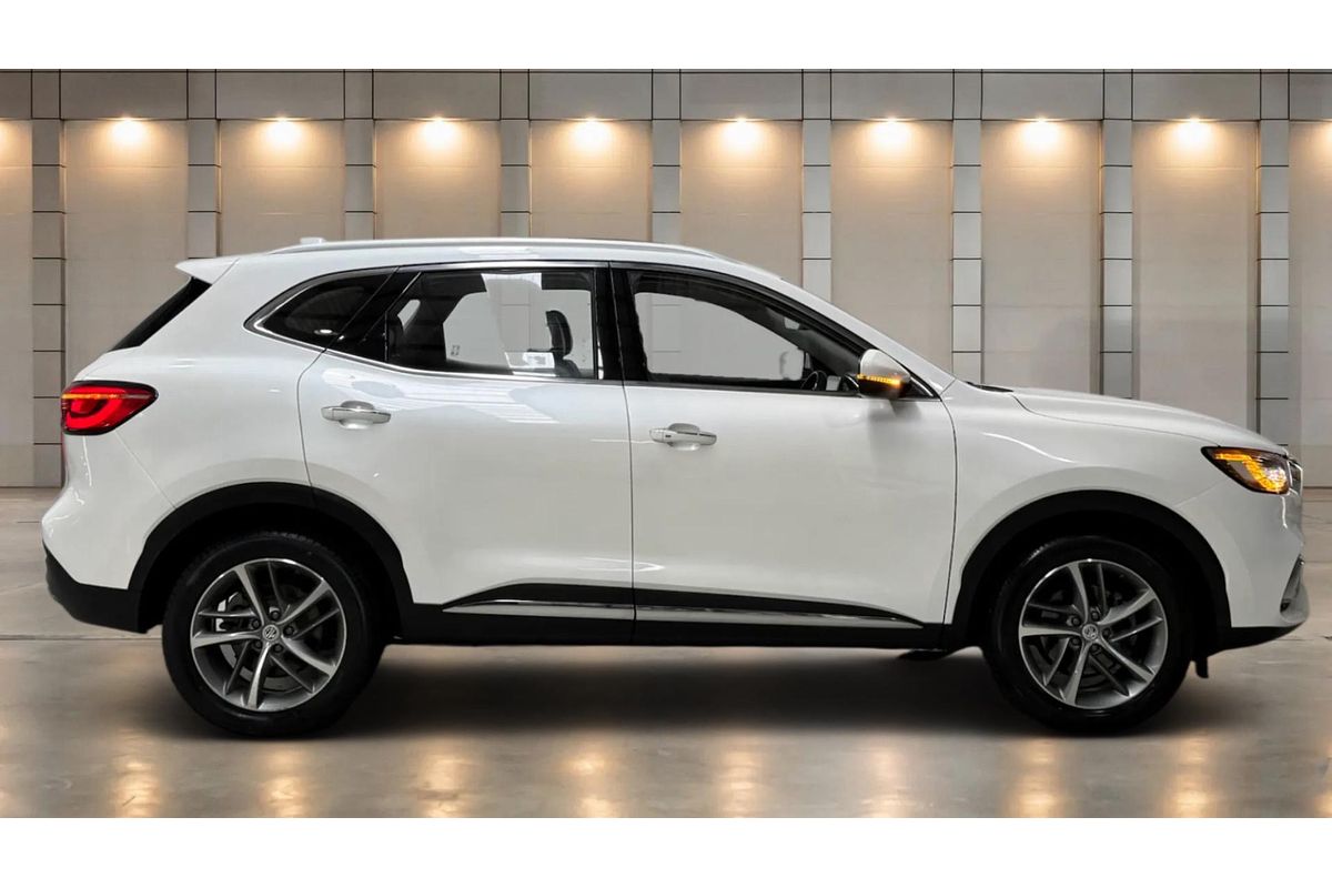 2023 MG HS Excite SAS23