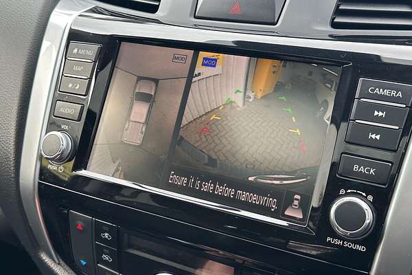 2021 Nissan Navara ST-X D23 4X4 thumb-29
