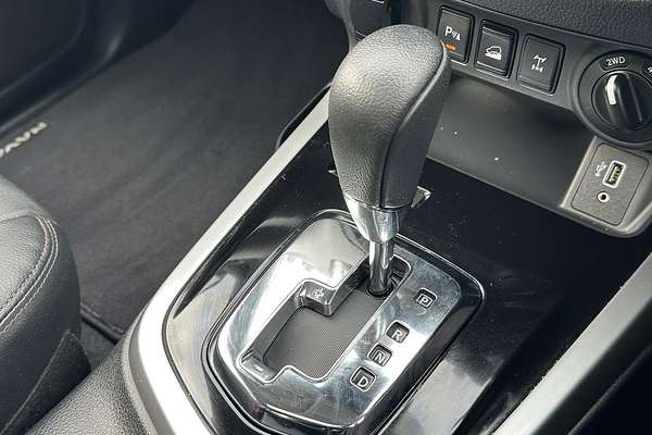2021 Nissan Navara ST-X D23 4X4 thumb-31