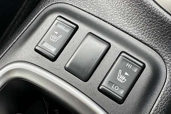 2021 Nissan Navara ST-X D23 4X4 thumb-32