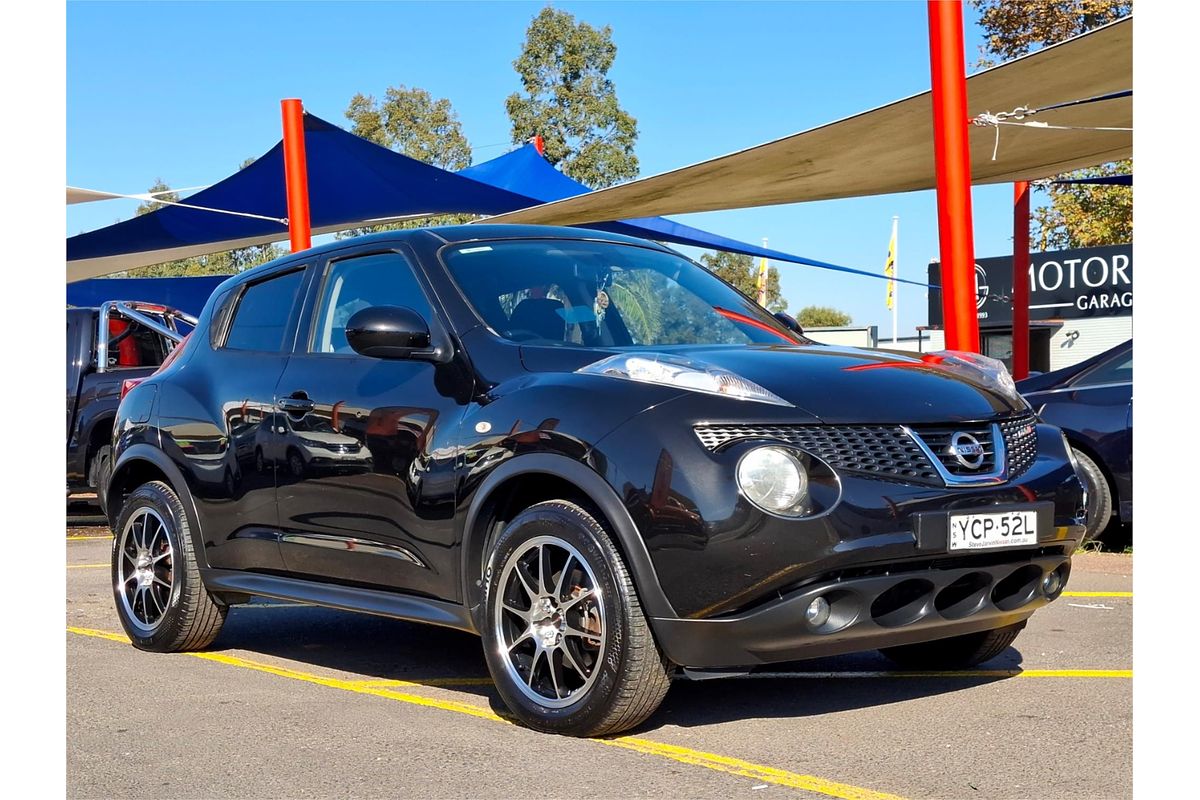 2013 Nissan JUKE ST F15