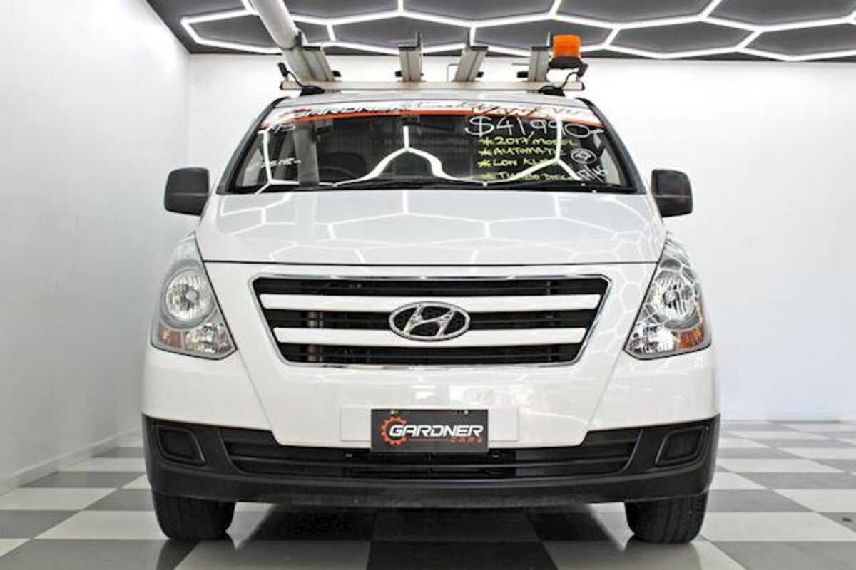 2017 Hyundai ILOAD  TQ3-V SERIES II MY18
