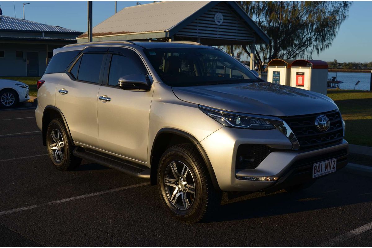 2025 Toyota Fortuner GXL GUN156R