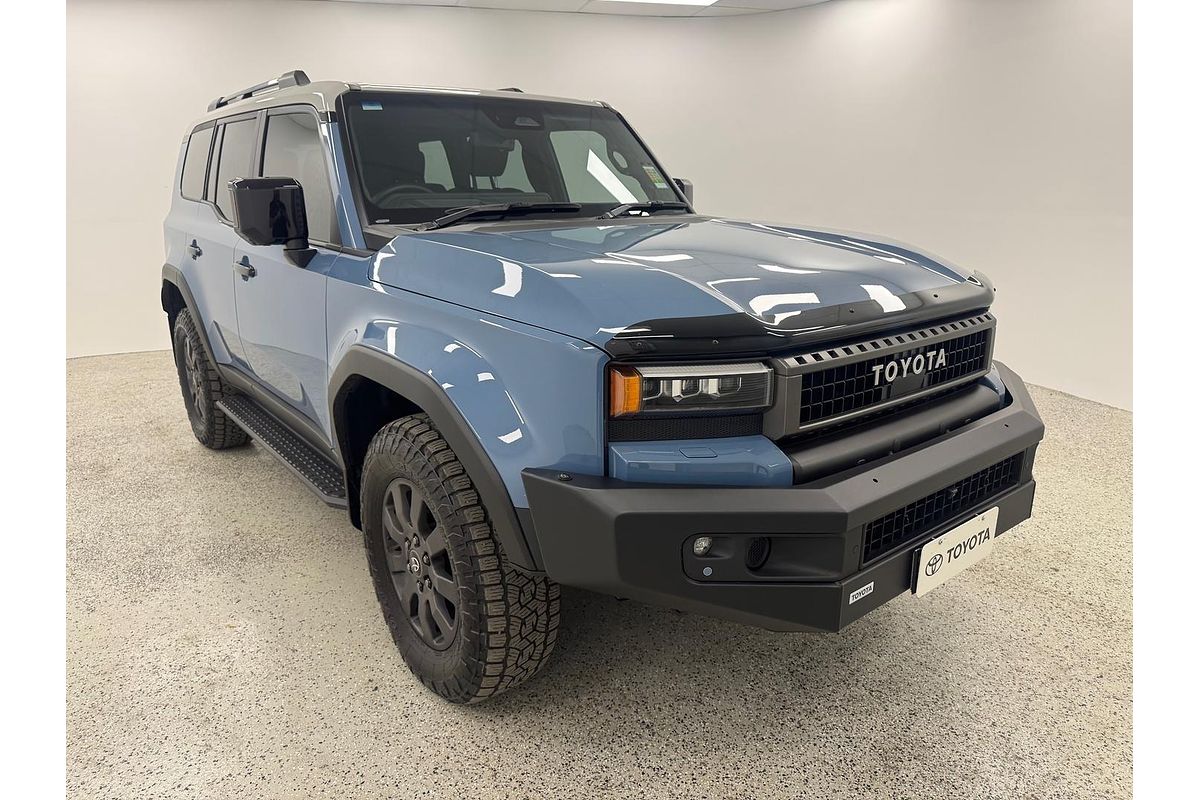 2025 Toyota Landcruiser Prado Altitude GDJ251R