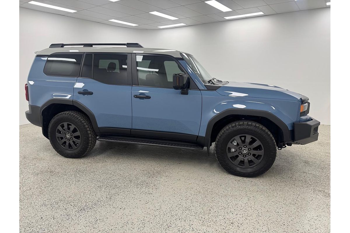 2025 Toyota Landcruiser Prado Altitude GDJ251R