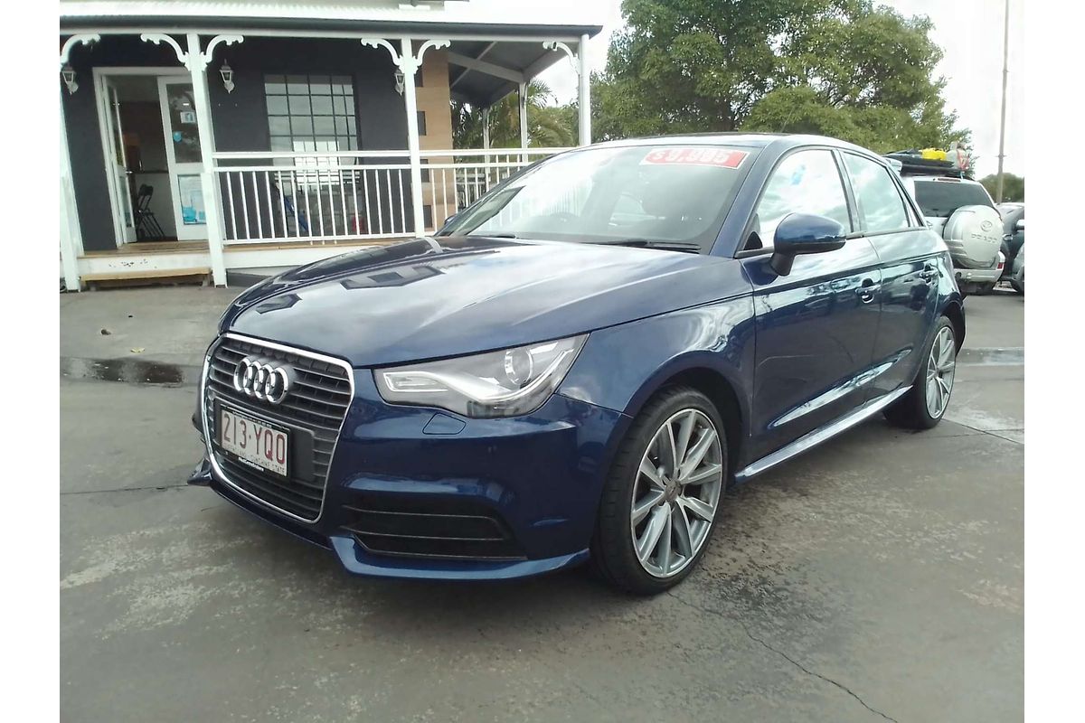 2014 Audi A1 Attraction 8X