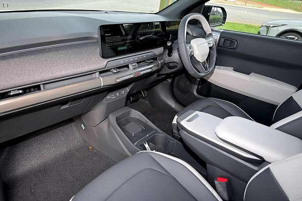 2025 Kia EV3 GT-Line Long Range SV thumb-5