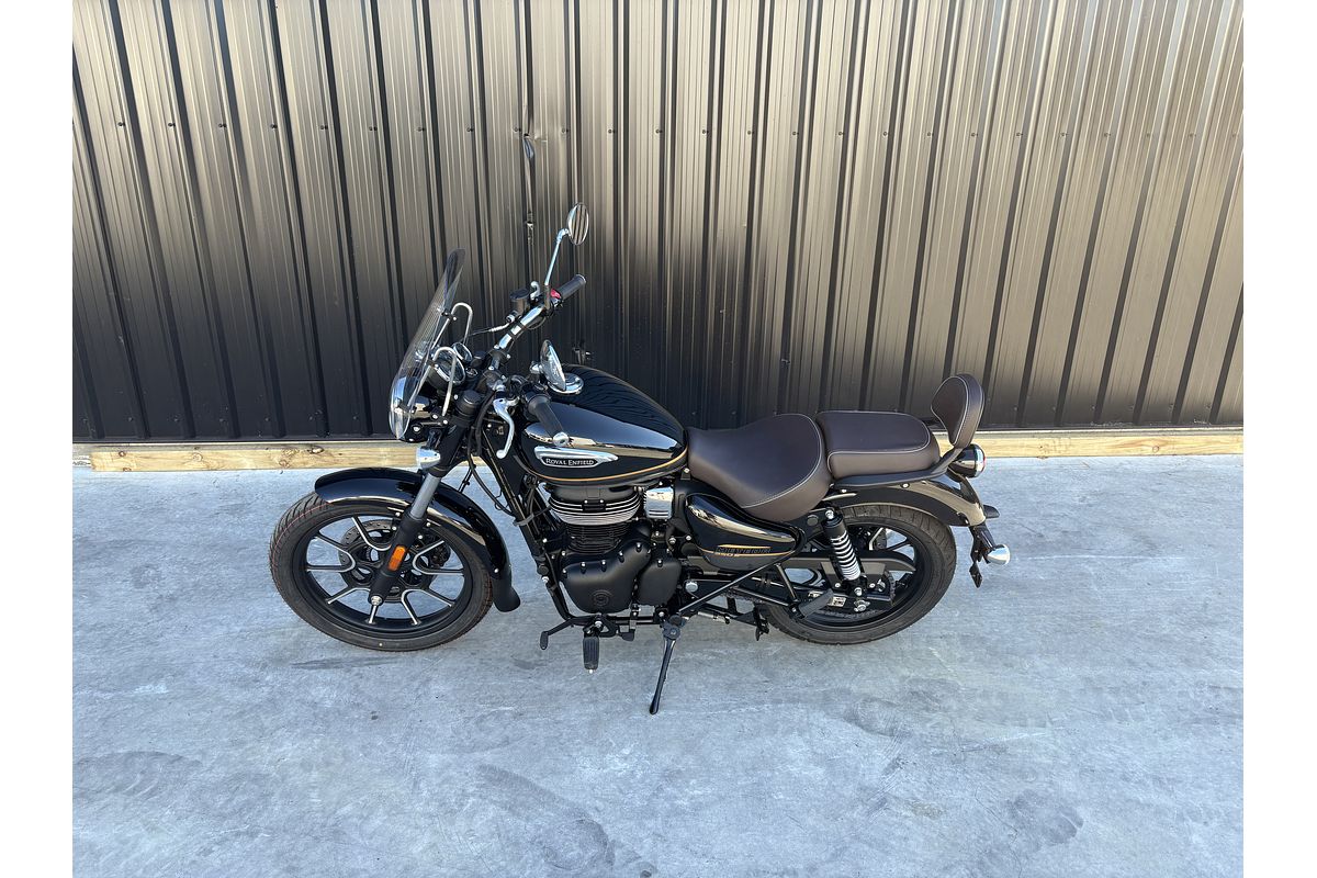 2026 Royal Enfield METEOR 350 - SUPERNOVA BLACK