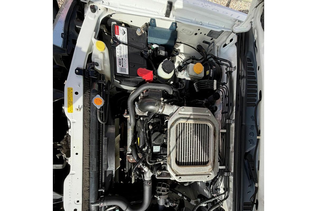 2014 Nissan Navara ST-R D22 4X4