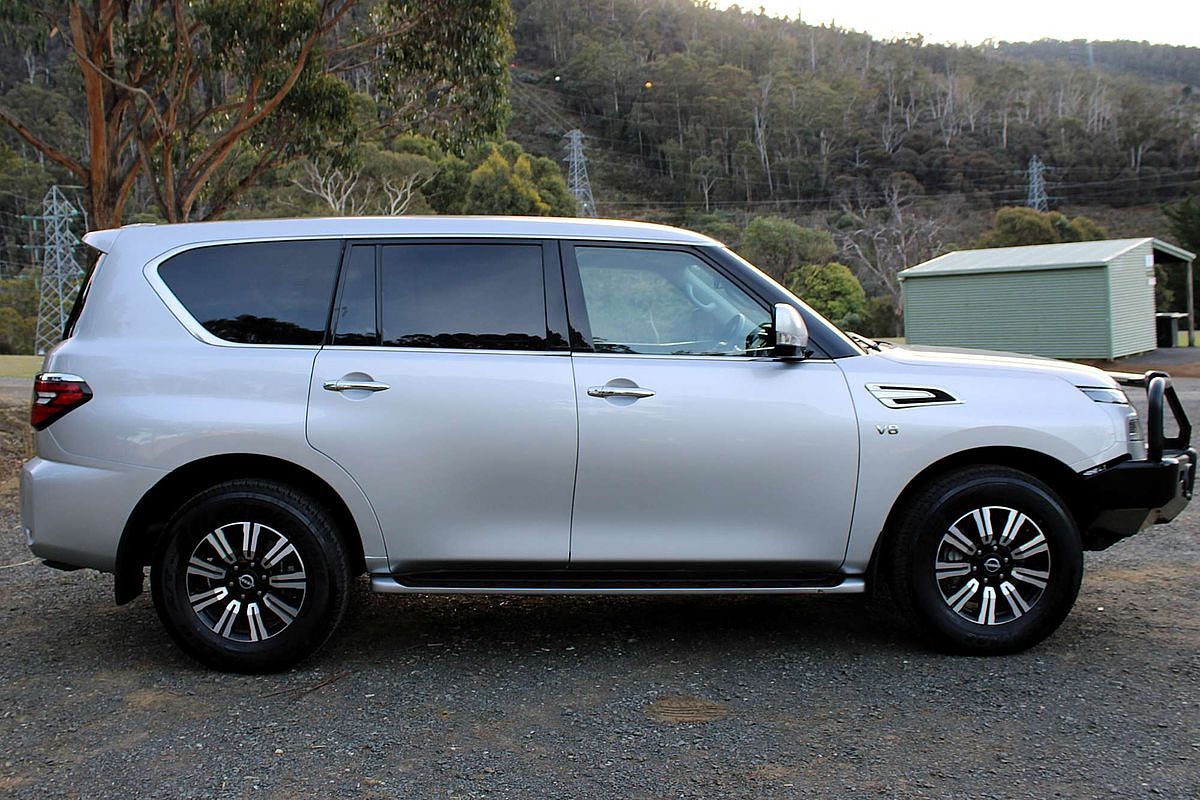 2024 Nissan Patrol Ti Y62