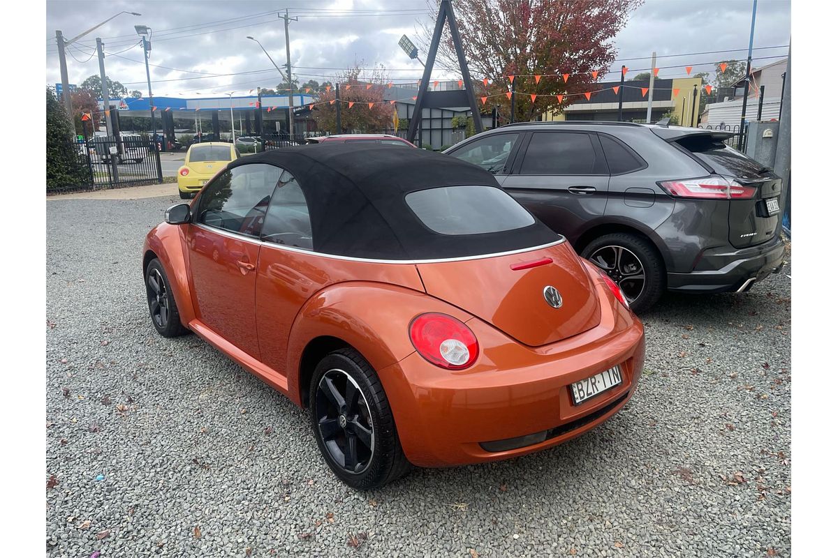 2010 Volkswagen Beetle CABRIOLET 9C MY10