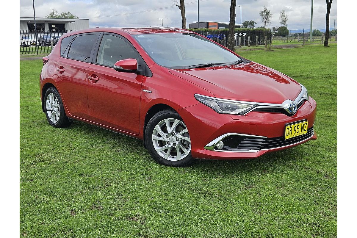 2016 Toyota Corolla Hybrid ZWE186R