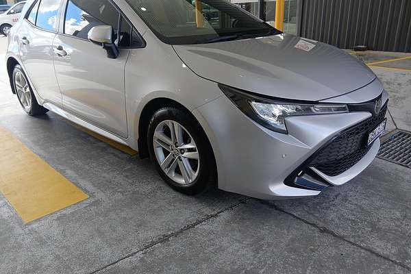 2020 Toyota Corolla SX MZEA12R