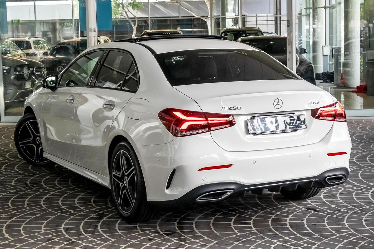 V177 802+052MY A250 SED 4dr DU AL 7sp 2.0T V177 802+052MY A250 SED 4dr DU AL 7sp 2.0T