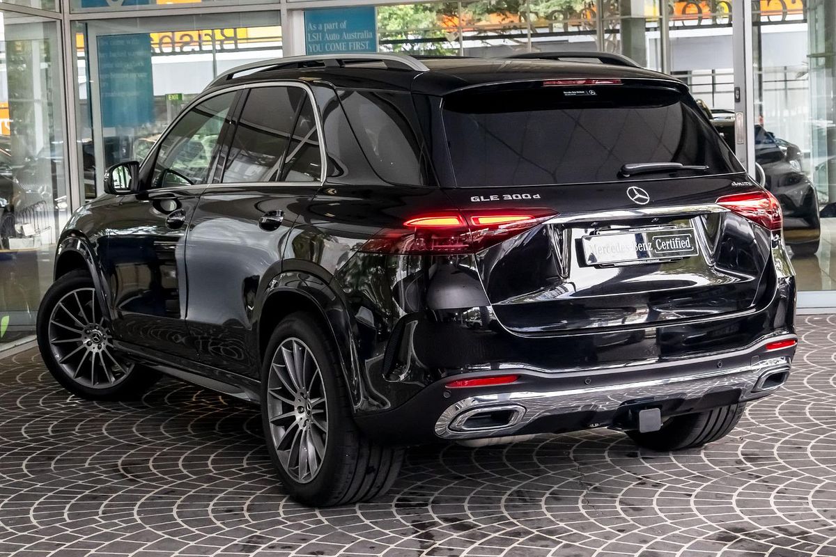 V167 805+055MY GLE300 d Editio n 7 WAG 9G 9sp V167 805+055MY GLE300 d Editio n 7 WAG 9G 9sp