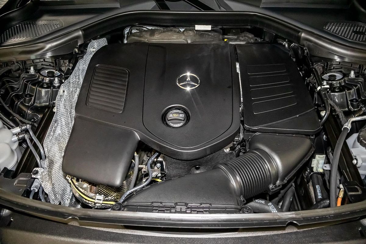 X254 805+055MY GLC200 WAG 9G 9 sp 2.0T/17kW