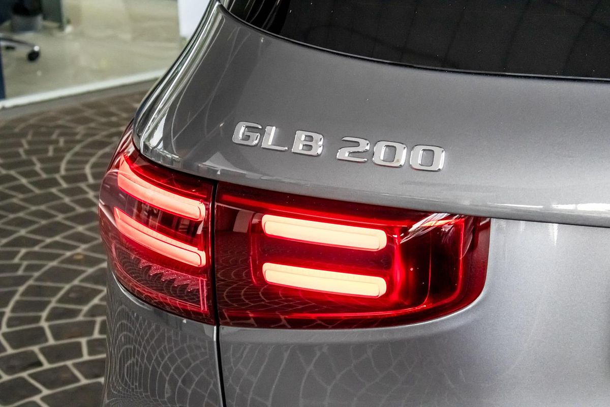 X247 806MY GLB200 Special Ed W AG DUAL 7sp 1.3
