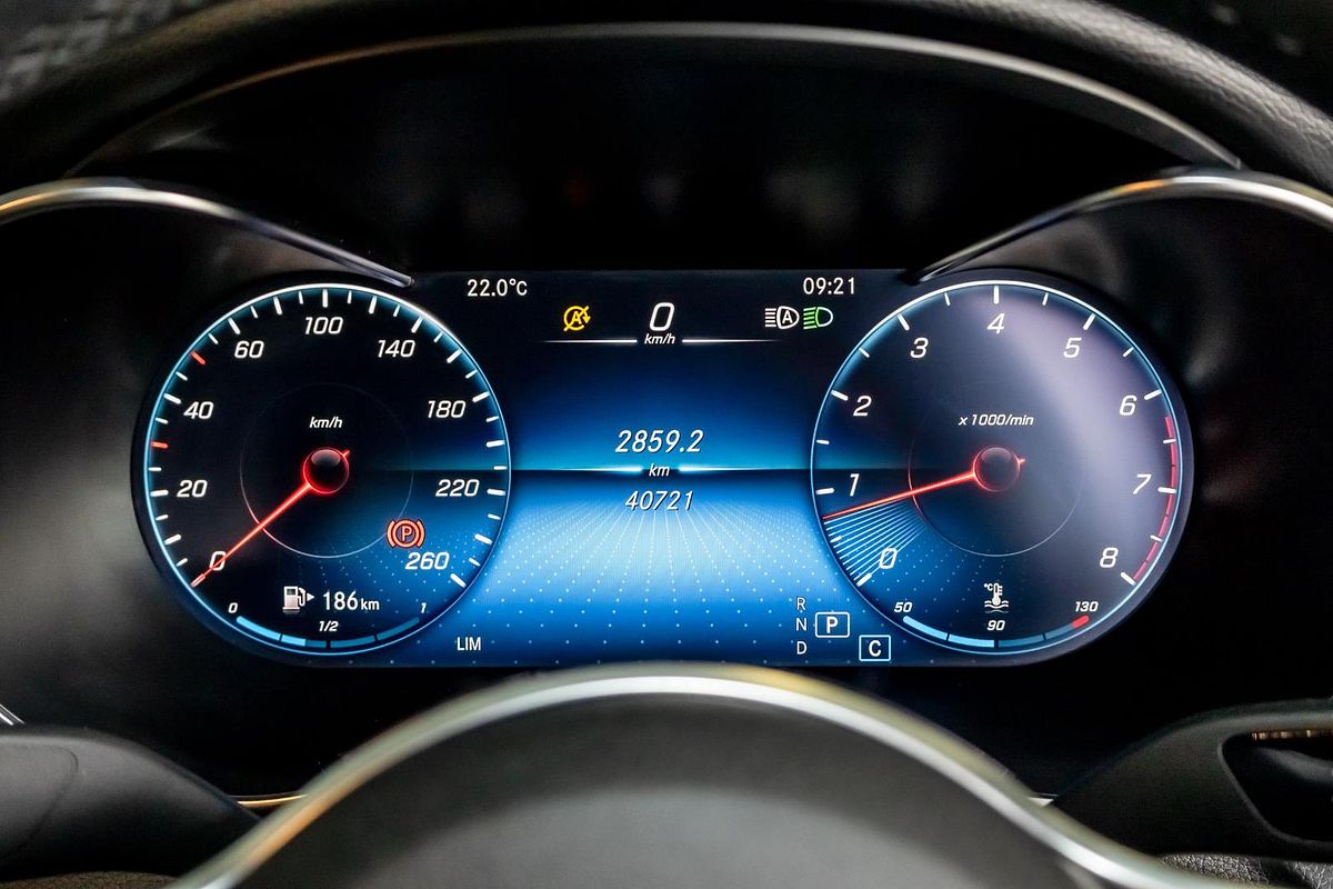 W205 801MY C200 Sedan 4dr 9G-T RONIC 9sp 2.0T