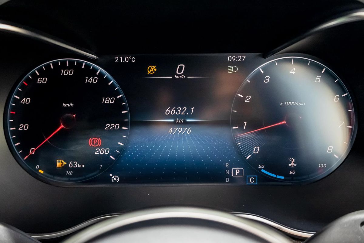 X253 802MY GLC200 WAG 5dr 9G 9 sp 2.0T