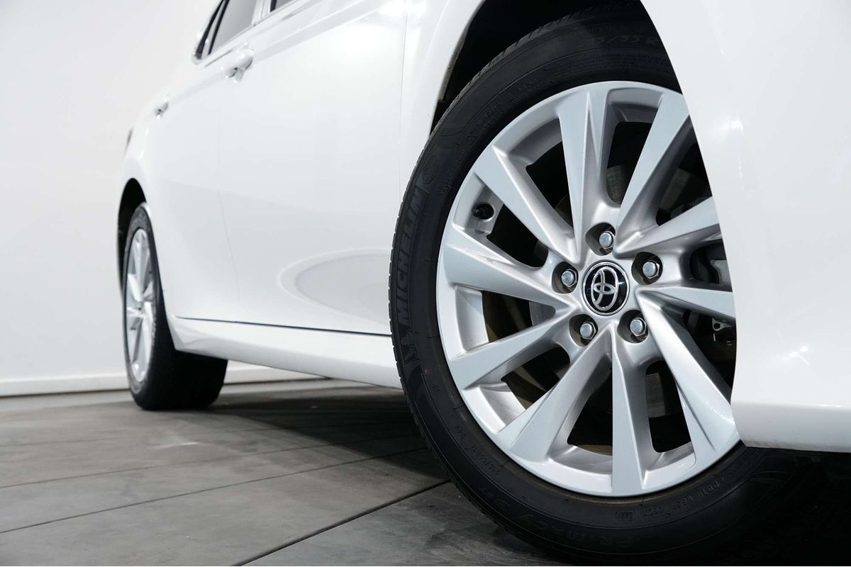2021 Toyota Camry Ascent AXVH70R
