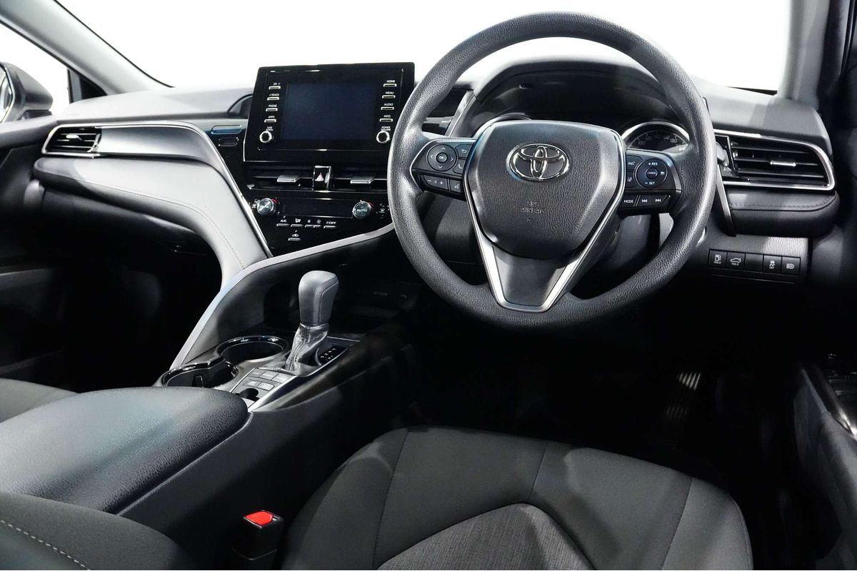 2021 Toyota Camry Ascent AXVH70R