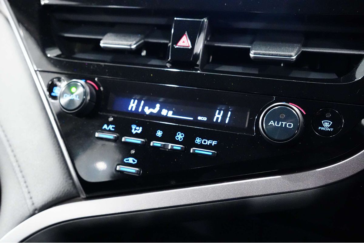 2021 Toyota Camry Ascent AXVH70R